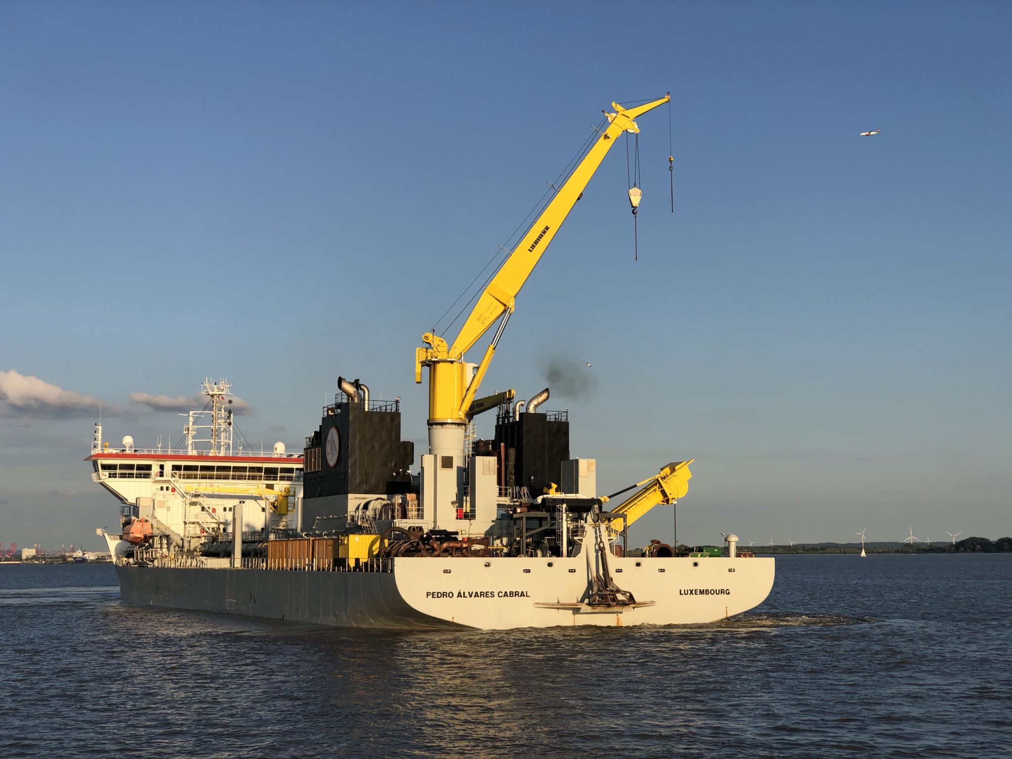 Elbvertiefung Bilder aus Ottensen und der Welt. asterisk*