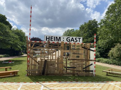 Heim : Gast