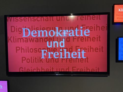 Demokratie und Freiheit