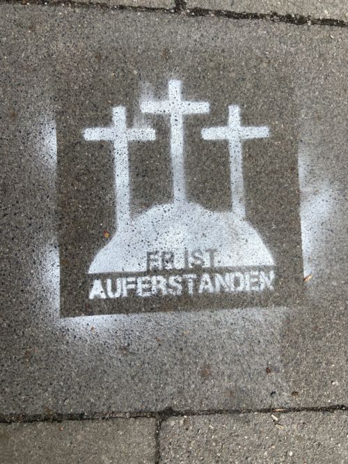 Aufgestanden