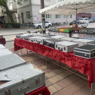 Flohmarkt Plattenkisten
