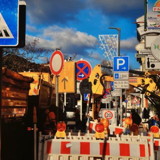 Hauptstraßenschilder
