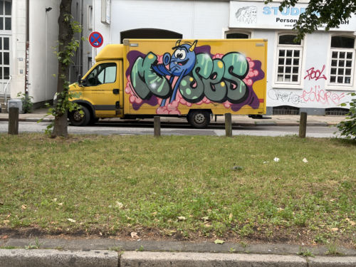 DHL paintet